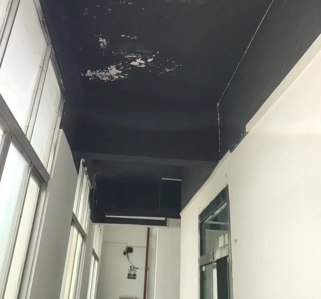 寫字樓滲水